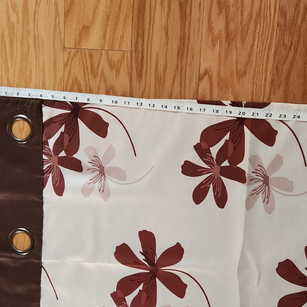 Beautiful flower print curtains - Picture 9 of 17